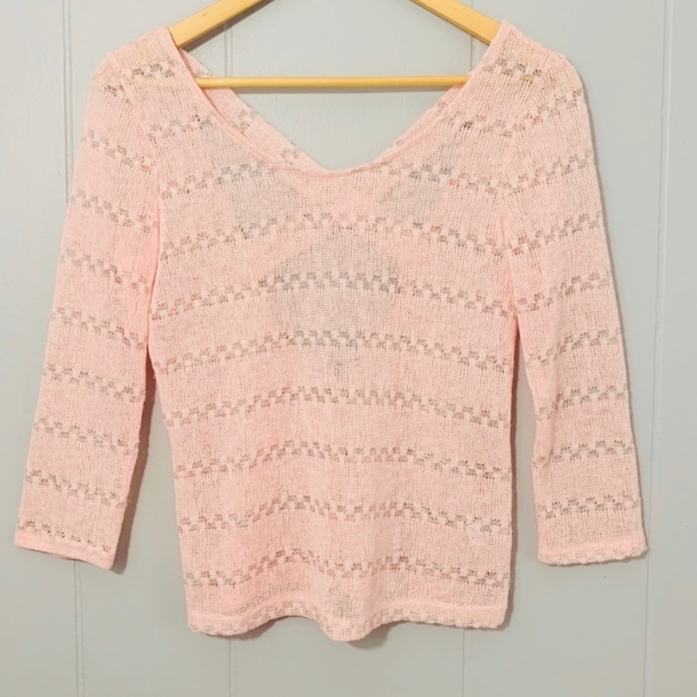 C RUSSE | Open Back Light Sweater - Picture 1 of 7